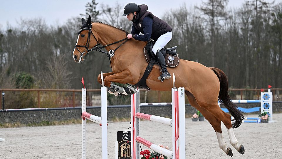 Nové Zámky předčasně zahájily venkovní sezonu 2024. Martin Hruška vyhrál L